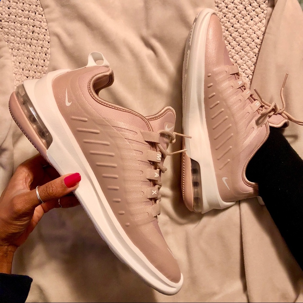 Nike Air Max Axis Sneaker - 8